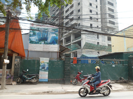 T&ograve;a nh&agrave; nơi sự việc xảy ra