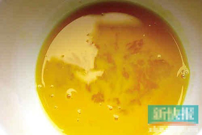 Lại xuất hiện trứng g&agrave; giả l&agrave;m bằng nhựa 5
