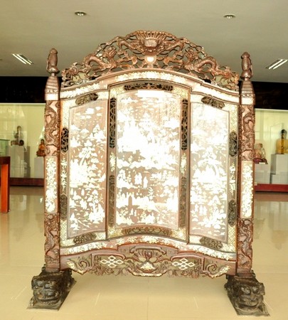 Bộ trấn phong cẩn x&agrave; cừ, TK 19-20.