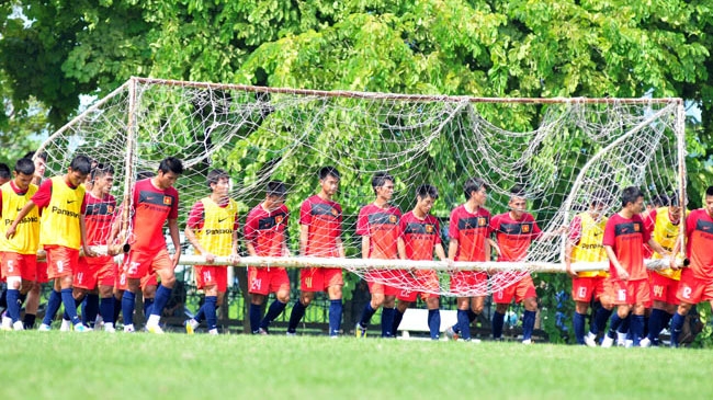 Ho&agrave;ng Văn Ph&uacute;c, VFF, U23 VN