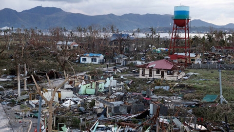 Haiyan, si&ecirc;u b&atilde;o,