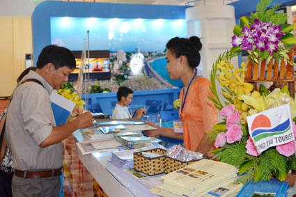 5 enterprises of Ba Ria-Vung Tau province take part in Nha Trang Sea Festival 2013