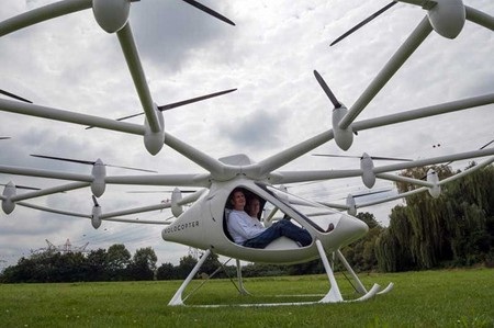 Chiếc Volocopter VC200 phiên bản Đức. Ảnh: revolution-green