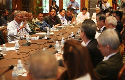 Thủ lĩnh phe biểu tình ở Thái Lan Suthep Thaugsuban hôm qua tuyên bố sẽ ngăn chặn bầu cử sớm và tiếp tục kế hoạch thiết lập