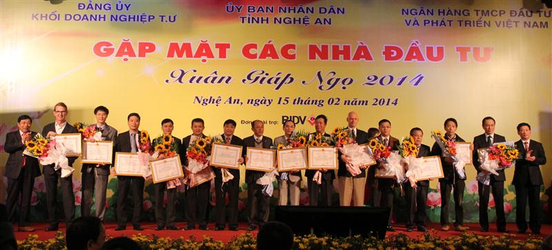 Gặp mặt các nhà đầu tư vào Nghệ An năm 2014