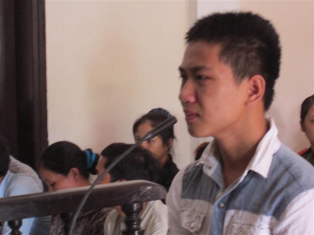 Bị cáo Nghĩa tại phiên tòa