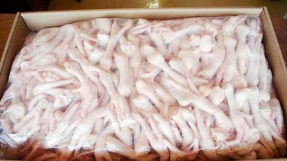 Chân gà đông lạnh Trung Quốc đi bằng đường nào vào Việt Nam?