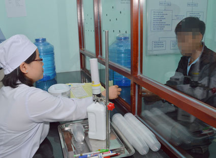 Phát thuốc điều trị nghiện ma túy bằng Methadone tại Trung tâm y tế TP. Vũng Tàu.