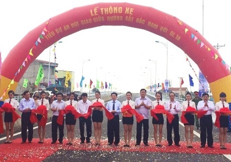 Lễ thông xe Tiểu dự án nút giao đường sắt Bắc-Nam