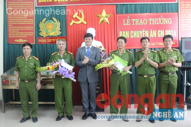 Với thành tích xuất sắc, Ban chuyên án GN0914 đã được đồng chí Lê Xuân Đại, Ủy viên BTV Tỉnh ủy, Phó Chủ tịch UBND tỉnh chúc mừng