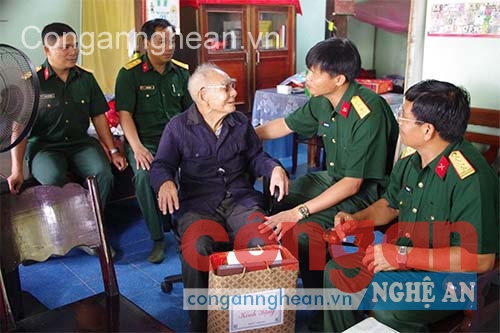 Việc rà soát chính sách đối với người có công thể hiện được tính nhân văn và đạo lý “Uống nước nhớ nguồn” của cả dân tộc - Ảnh minh họa