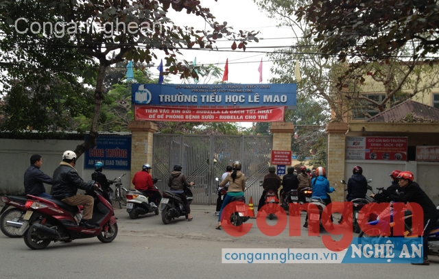 Trường Tiểu học Lê Mao là một trong nhiều trường tự thu ngoài quy định và đã hoàn trả lại cho phụ huynh, học sinh sau khi có kết luận của Sở GD&ĐT 