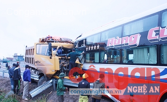 Các vụ TNGT xảy ra để lại nỗi đau và mất mát lớn cho gia đình và xã hội - Ảnh minh họa