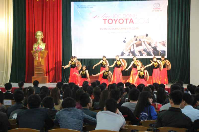 Màn văn nghệ chào mừng