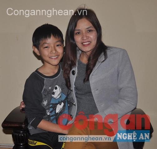 Nghệ nhân Bích Thủy cùng con trai Thế Bảo