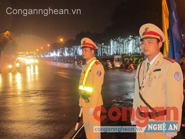 Lực lượng Công an Nghệ An làm nhiệm vụ trong đêm giao thừa