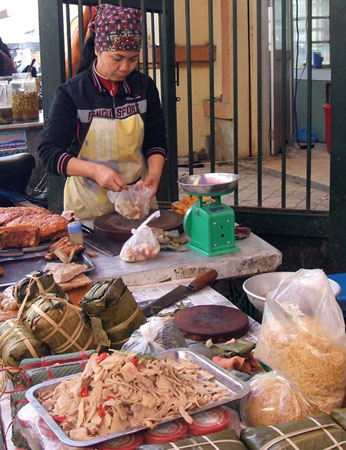 Du khách nên lựa chọn quán hàng đảm bảo ATVSTP để bảo vệ sức khỏe chính mình