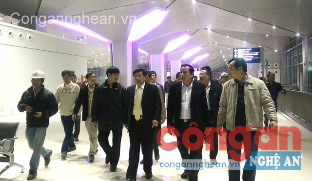 Chủ tịch UBND tỉnh Nghệ An Nguyễn Xuân Đường thăm và kiểm tra tiến độ dự án Cảng Hàng không Vinh