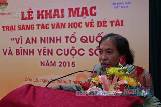 Nhà thơ Nguyễn Quang Thiều