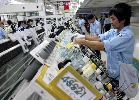 Nhiều lao động Việt Nam ở lại Hàn Quốc sau khi hết hợp đồng khiến cho việc xuất khẩu lao động sang nước bạn trong thời gian tới                                                 gặp rất nhiều khó khăn. Ảnh minh họa