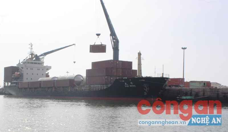 Cải thiện môi trường đầu tư là một trong những bước đệm để hội nhập và phát triển