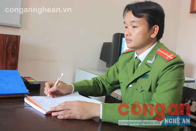 Thượng úy Cụt Xuân Hiền