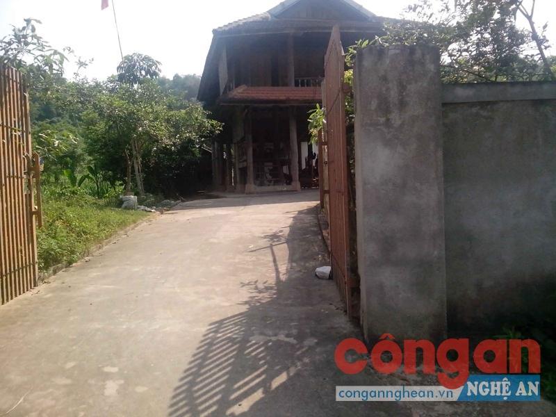 Diện tích đất gia đình ông Lô Hồng Minh, Phó Chủ tịch UBND xã                           đang sử dụng vi phạm Luật Đất đai