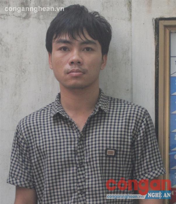 Gã hàng xóm xấu tính Hoàng Thái Phú