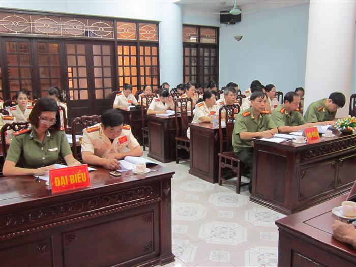 Các đại biểu tham giữ đại hội