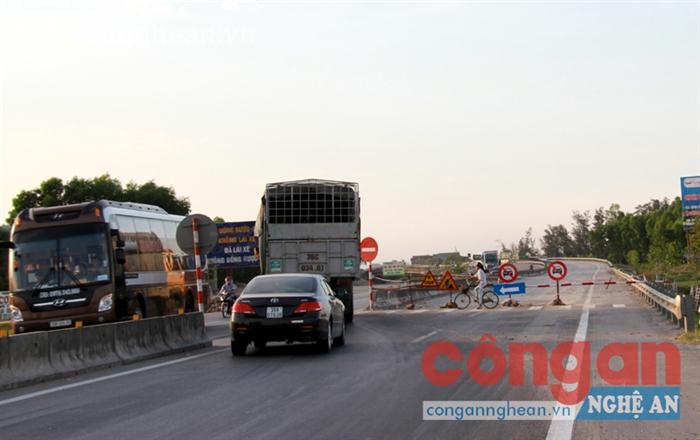 Ngăn đường để sửa chữa Quốc lộ 1A sau khi nâng cấp, mở rộng