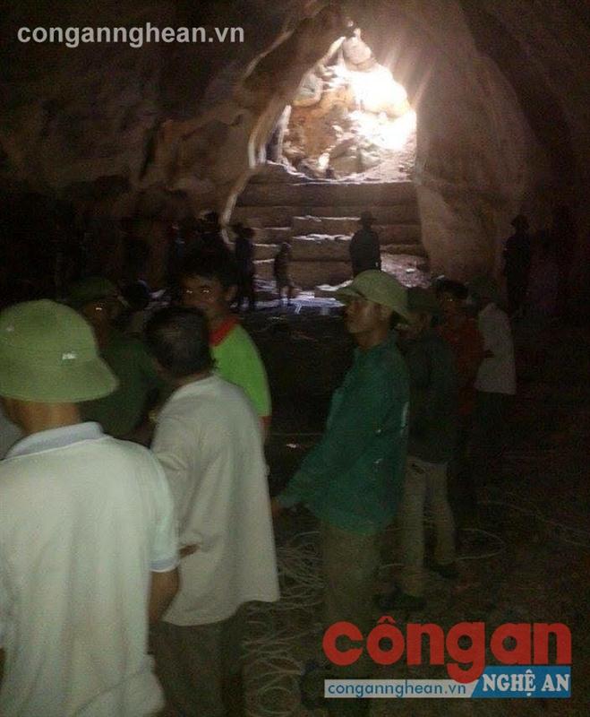 Hang sâu nơi anh Tâm bị rơi