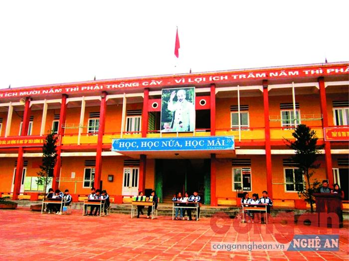 Các trường THPT ngoài công lập cần phải đổi mới, nâng cao chất lượng                          dạy và học để thu hút học sinh