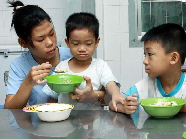 Nỗi lo mất an toàn luôn hiện hữu đối với các bậc phụ huynh khi gửi con vào các điểm trông giữ trẻ tự phát - Ảnh mang tính chất minh hoạ