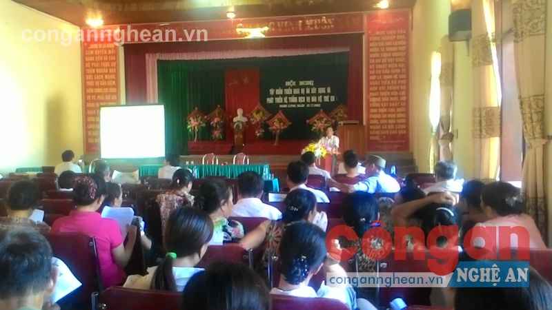 Tại Hội nghị tập huấn
