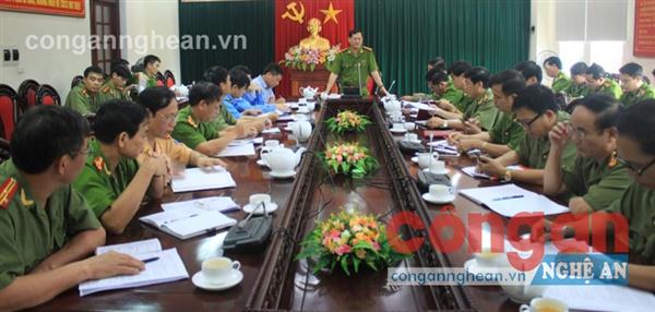 Toàn cảnh buổi làm việc