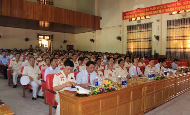 Các đại biểu dự lễ