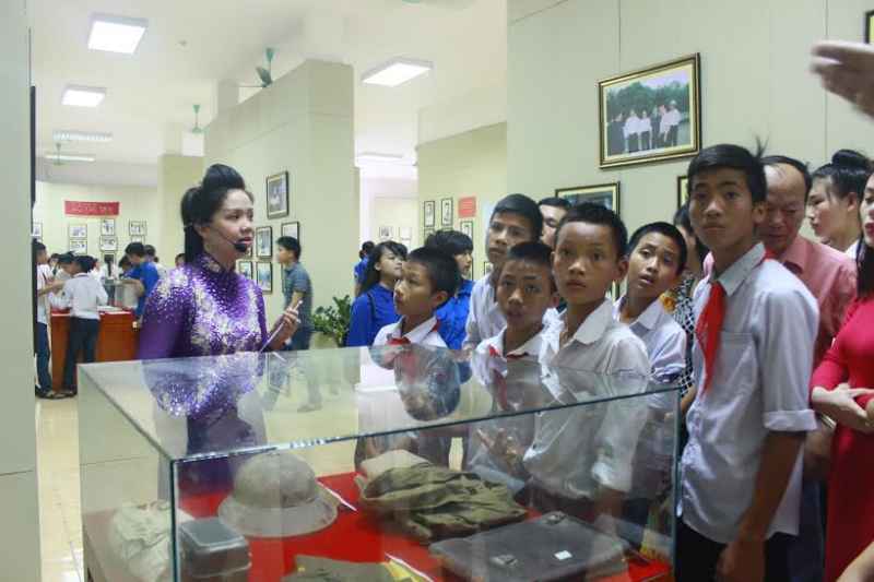 Những chuyến tham quan thực tế tại Bảo tàng Xô Viết Nghệ Tĩnh giúp các em học sinh thêm tự hào về truyền thống quê hương