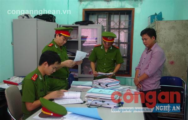 Cơ quan Công an khám xét nơi làm việc của Lê Huy Hải
