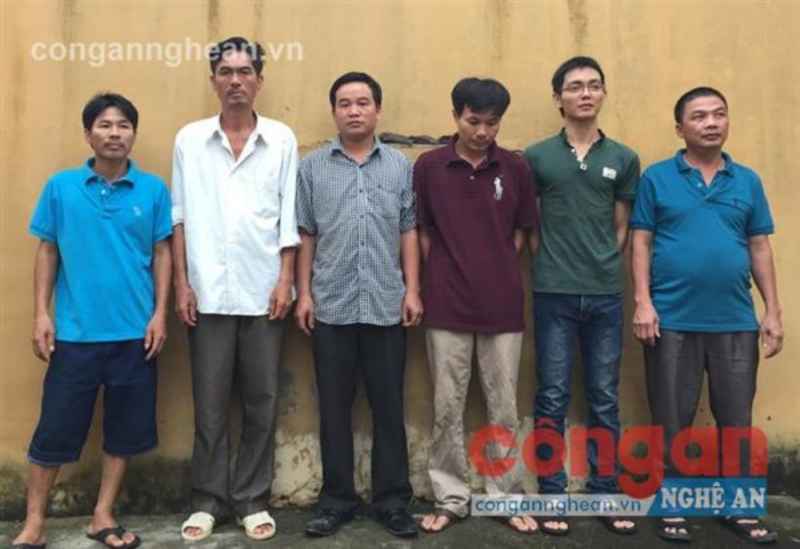 Các đối tượng bị bắt
