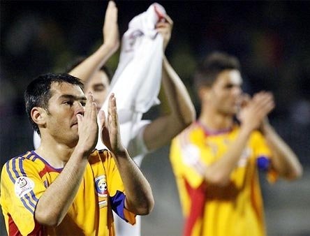 Romania đứng thứ 2 bảng F có xuất dự vòng chung kết