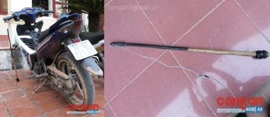 Chiếc xe máy và sợi dây thòng lọng mà các đối tượng dùng để câu trộm chó