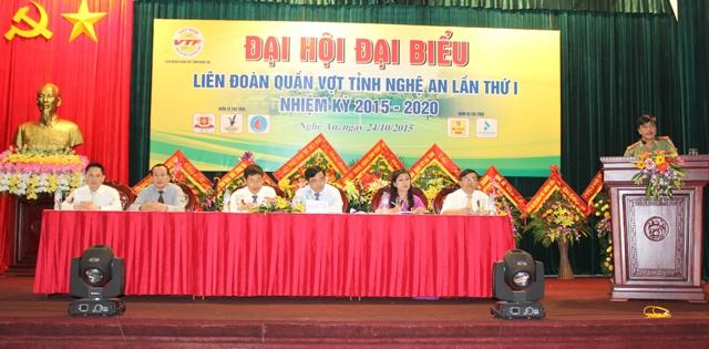 Tại đại hội