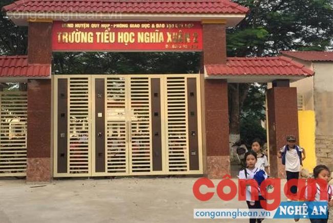   Kết luận của đoàn thanh tra cho thấy, Trường Tiểu học Nghĩa Xuân 2, huyện Quỳ Hợp triển khai việc thu chi chưa đúng quy trình tự nguyện            trên tinh thần ép buộc 