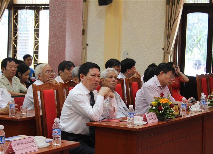 Các đại biểu tham dự