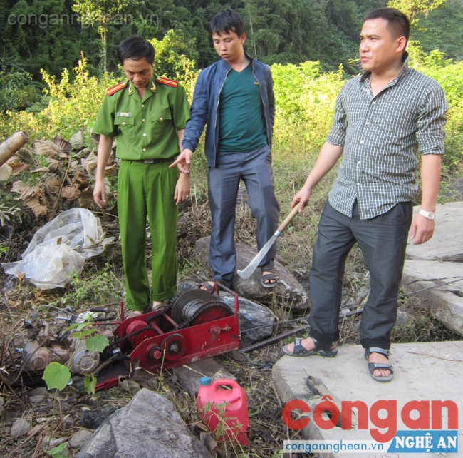 Tổ công tác phát hiện máy tời tự tạo