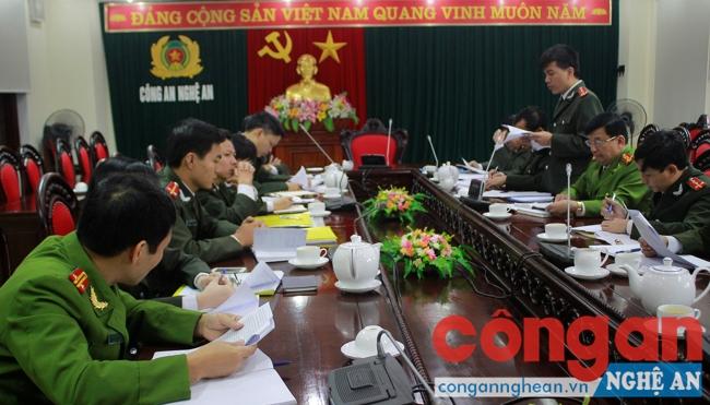 Đoàn công tác Tổng cục Hậu cần - Kỹ thuật làm việc với Công an tỉnh Nghệ An
