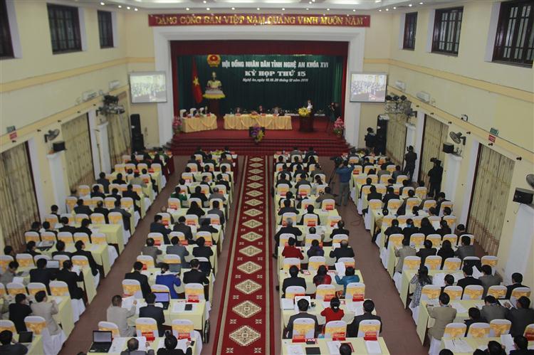 Toàn cảnh phiên họp
