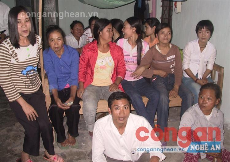 Vẫn còn nhiều mảnh đời kém may mắn cần được giúp đỡ, sẻ chia (Trong ảnh: Những hoàn cảnh khó khăn tại Trung tâm Bảo trợ xã hội huyện Yên Thành)