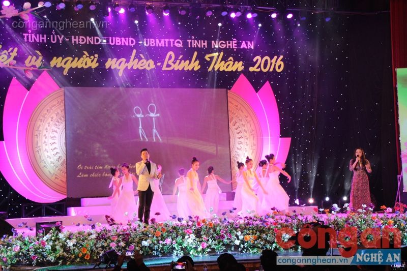 Chương trình ca nhạc chào mừng lễ phát động
