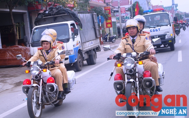 Công an TX Hoàng Mai ra quân tấn công, trấn áp tội phạm